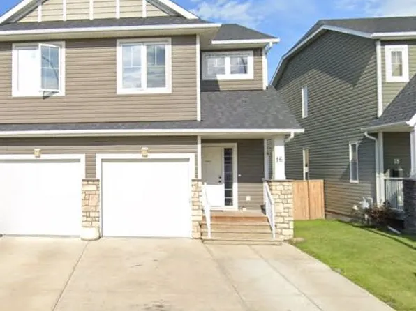 16 Shaw Close #Red, Red Deer, AB T4R 0L3