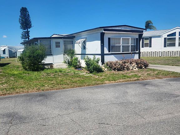 2nd image of 3778 Hula Cir