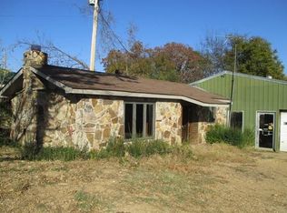 1201 E Main St, Flippin, AR 72634