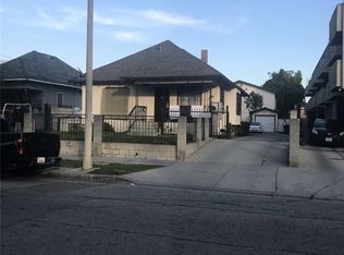 864 N Summit Ave, Pasadena, CA 91103