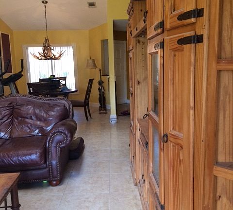 Vaulted ceilings 2 skylights