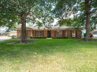 7870 Weaver Dr, Beaumont, TX 77706