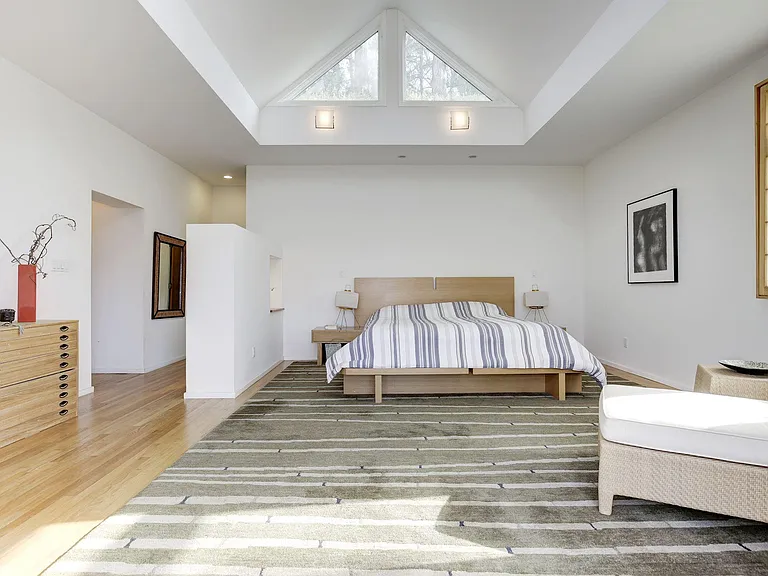 6924 Carmichael Ave — Photo 17