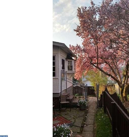 2nd image of 253 Highland Ave
