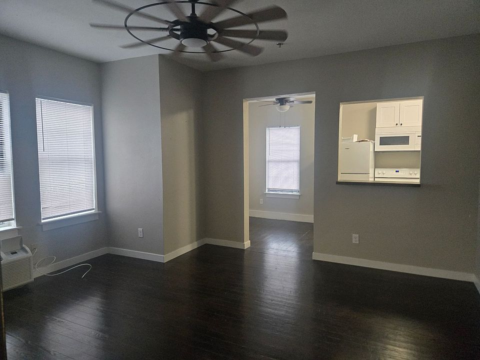 1st image of 707 NW 4th Ave #202