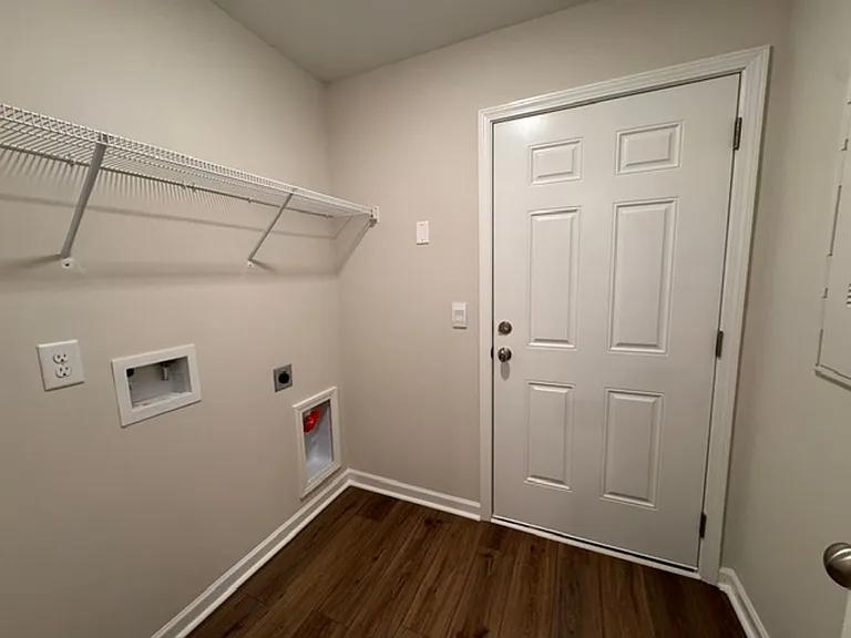 47 Coolidge Dr — Photo 23