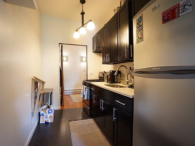 177 Pulaski St #3 — Photo 4