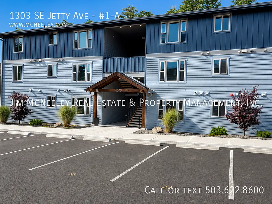 Now Available! Lower level 2 bed/ 1 bath w/ 1 Assigned Parking Spot + Storage Room — Photo 1