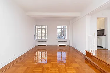 Rented by R New York