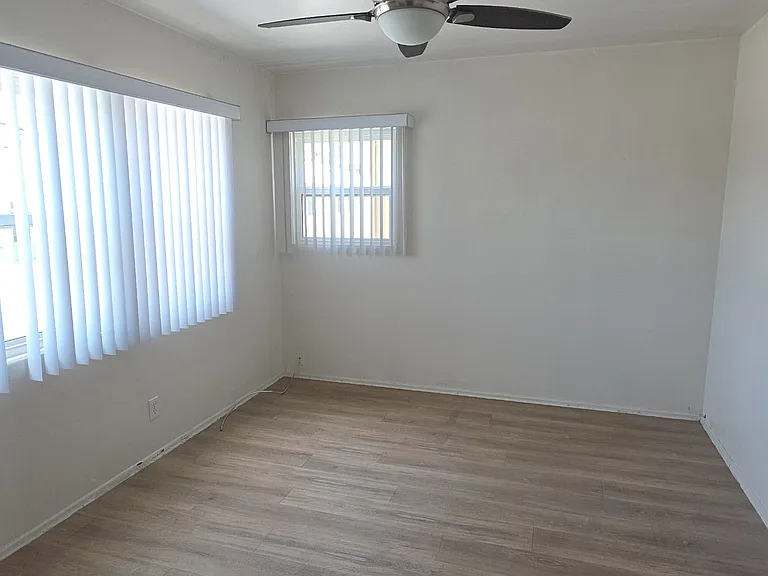 713 Missouri St — Photo 17