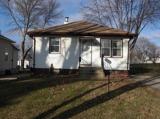 928 20th Ave SW, Cedar Rapids, IA 52404