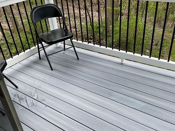 4th image of 1704 Stoney Run Cir