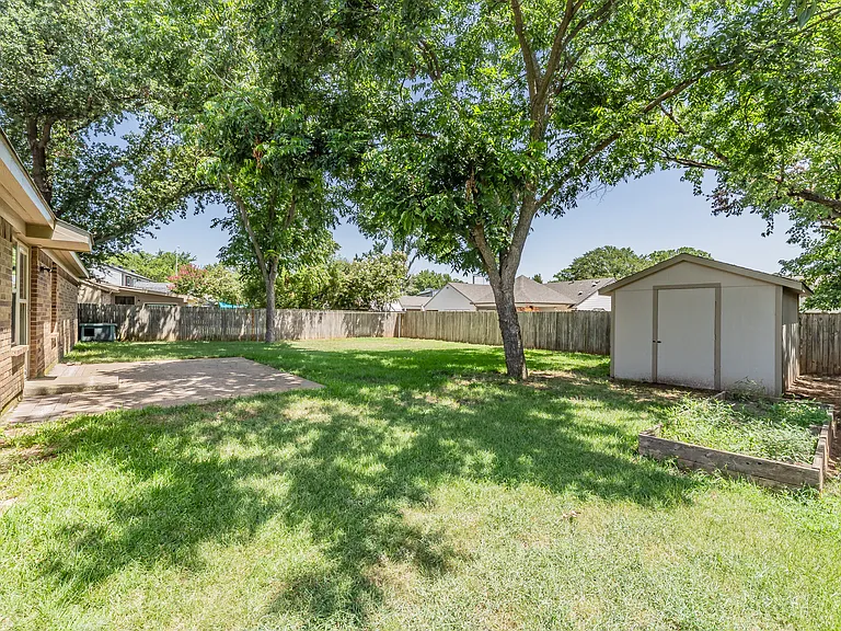 3609 Spring Meadow Ln — Photo 15