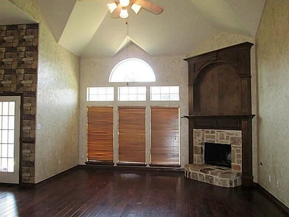 4th image of 5805 Lamb Creek Dr