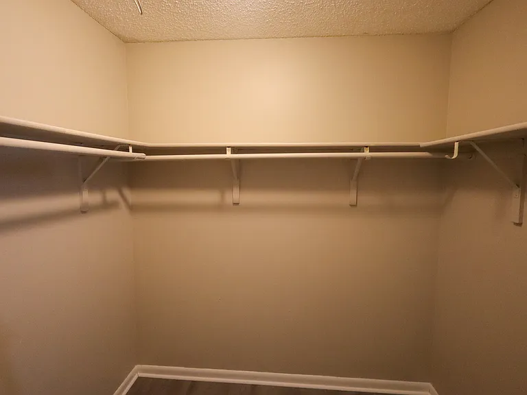 66 Silver Ln — Photo 8
