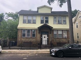50-52 Saint James Pl, Newark, NJ 07112