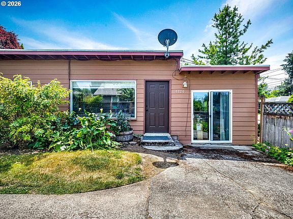 2nd image of 4720 SE 37th Ave