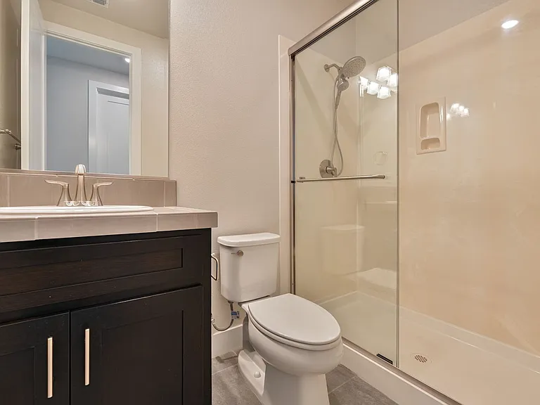 200 Moisant Ct — Photo 28