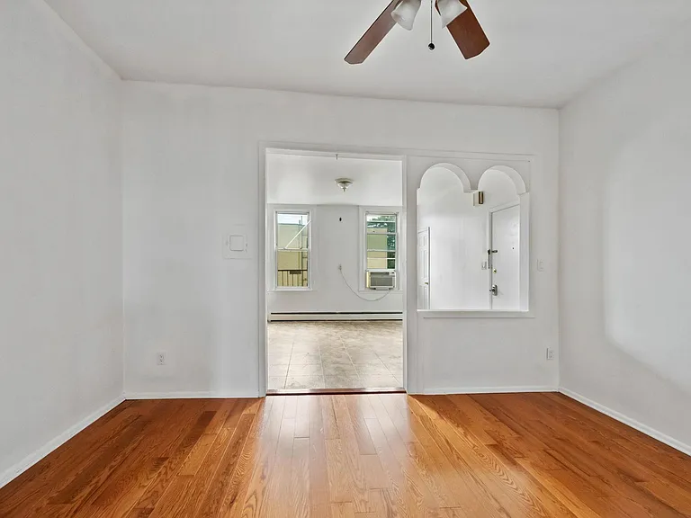 3805 Palisade Ave #3 — Photo 16