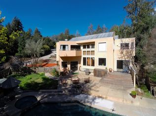 37 Kite Hill Rd, Santa Cruz, CA 95060