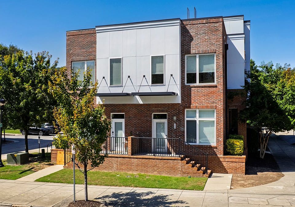 1st image of 258 William Drummond Way