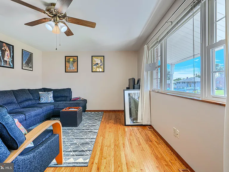 280 Mackintosh Dr — Photo 20