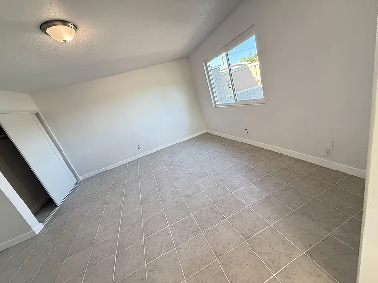 10080 Pyrite Ave — Photo 17