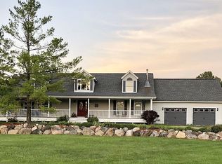 1300 Cedar Dr, Imlay City, MI 48444