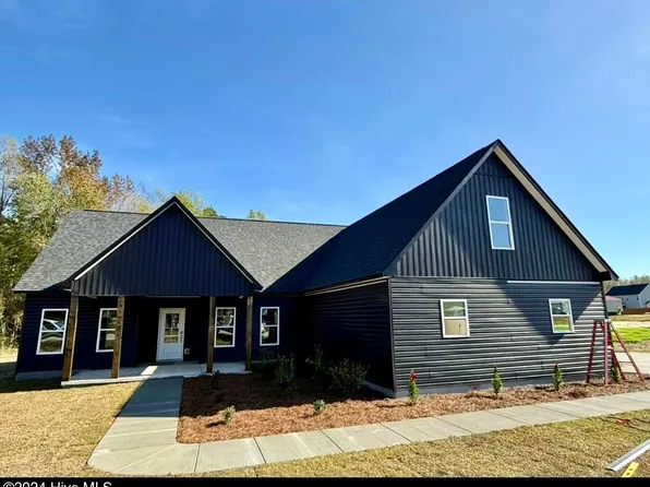 306 Belgian Court, Richlands, NC 28574