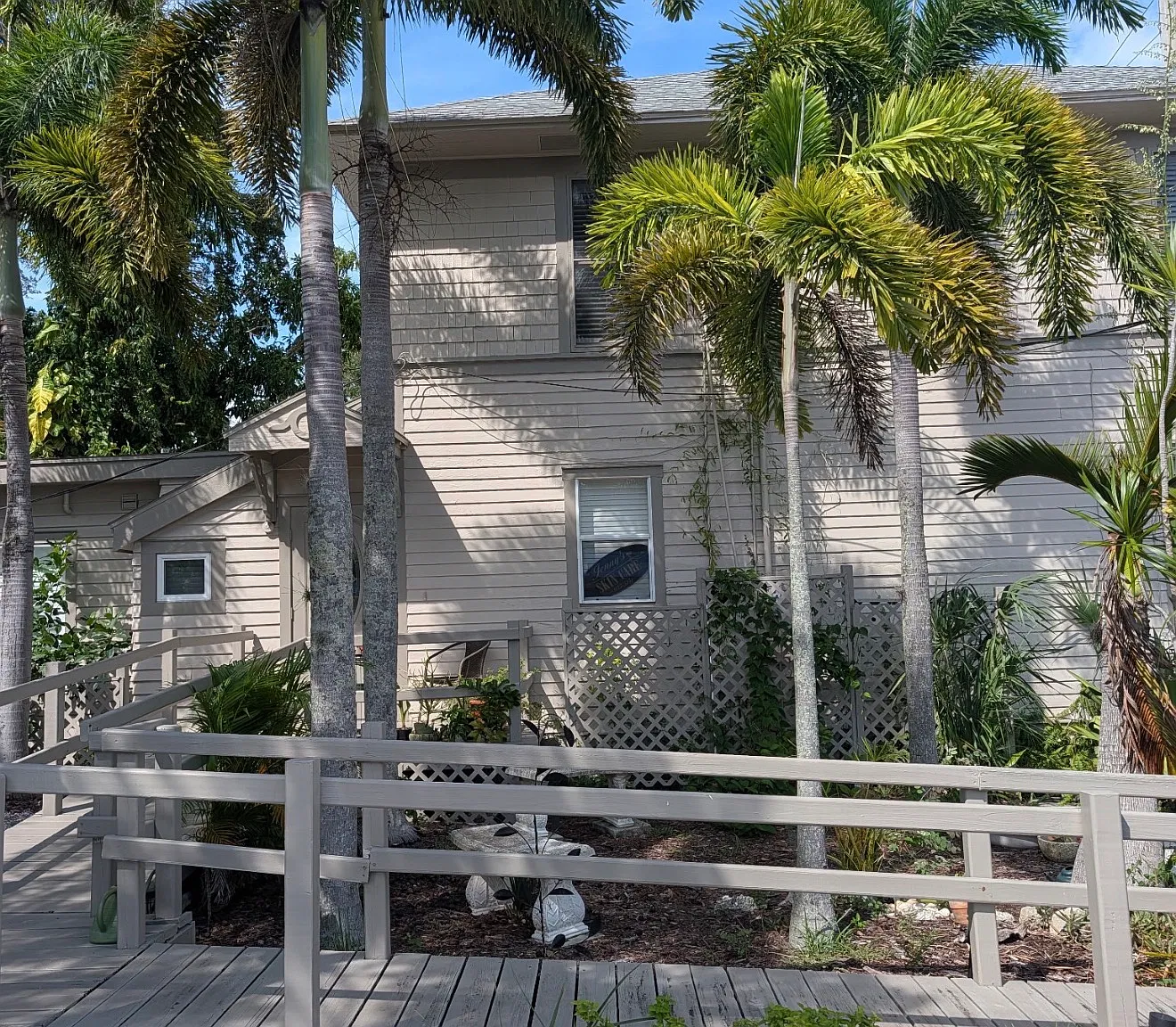 2 bed, $1,900 — Photo 1