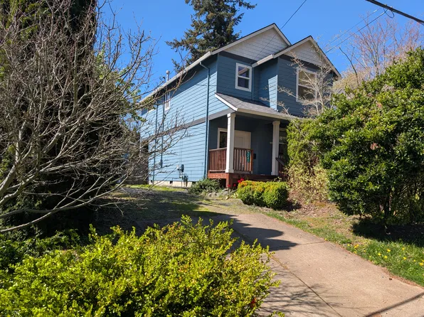 7243 SW Capitol Hwy, Portland, OR 97219