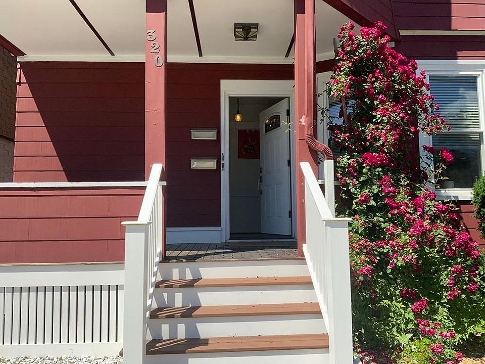 1st image of 320 Jefferson Ave #2