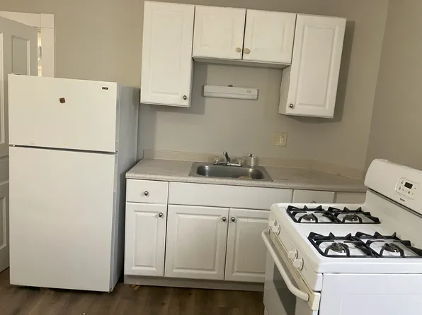 180 S 4th St, Newark, OH 43055
