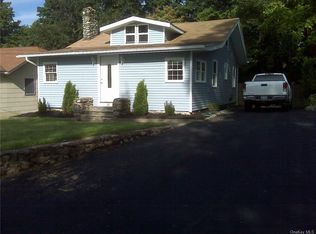 69 Cromwell Hill Rd, Monroe, NY 10950