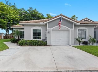 4279 SW 10th Ct, Deerfield Beach, FL 33442