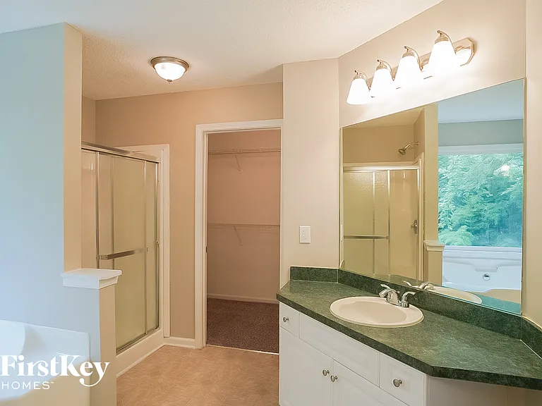 174 Somerset Ln — Photo 11