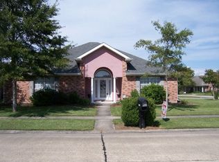 1607 Harvest Dr, Houma, LA 70360