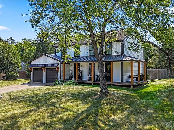 2nd image of 6200 Edna Oaks Ct