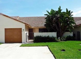 410 Cottonwood Pl, Boca Raton, FL 33431