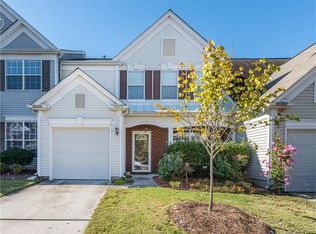 6727 Beverly Springs Dr, Charlotte, NC 28270