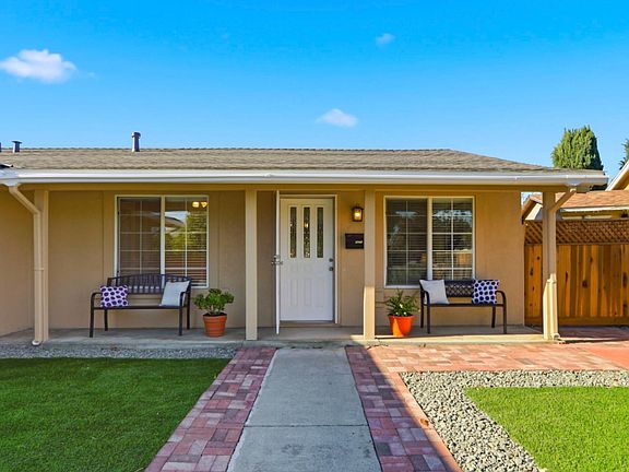 5th image of 1671 Silvertree Dr