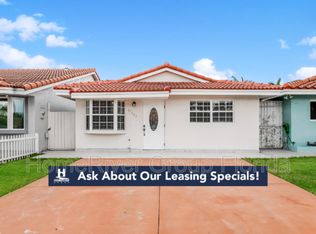 11422 NW 87th Pl, Hialeah Gardens, FL 33018