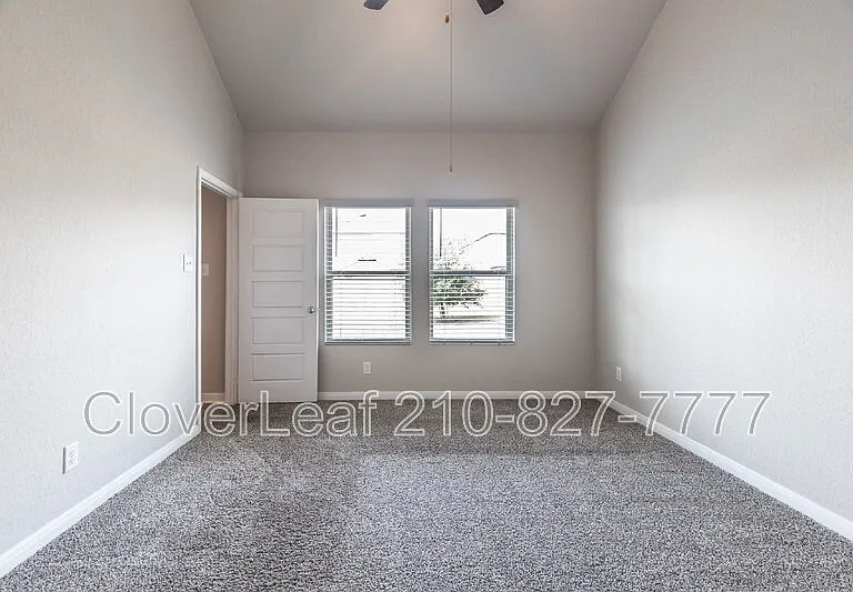 940 Windflower — Photo 21