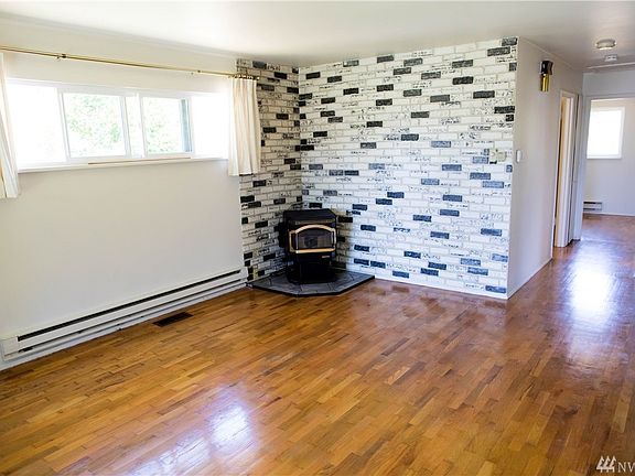 4th image of 8817 S Thompson Ave