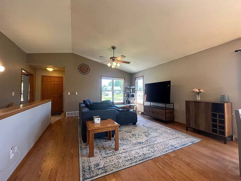 868 N Edge Trl — Photo 5