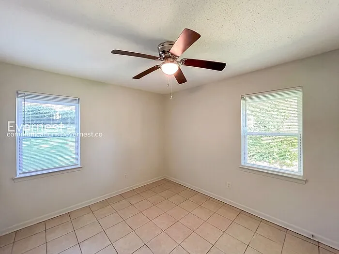 1416 Moss Point Dr — Photo 21