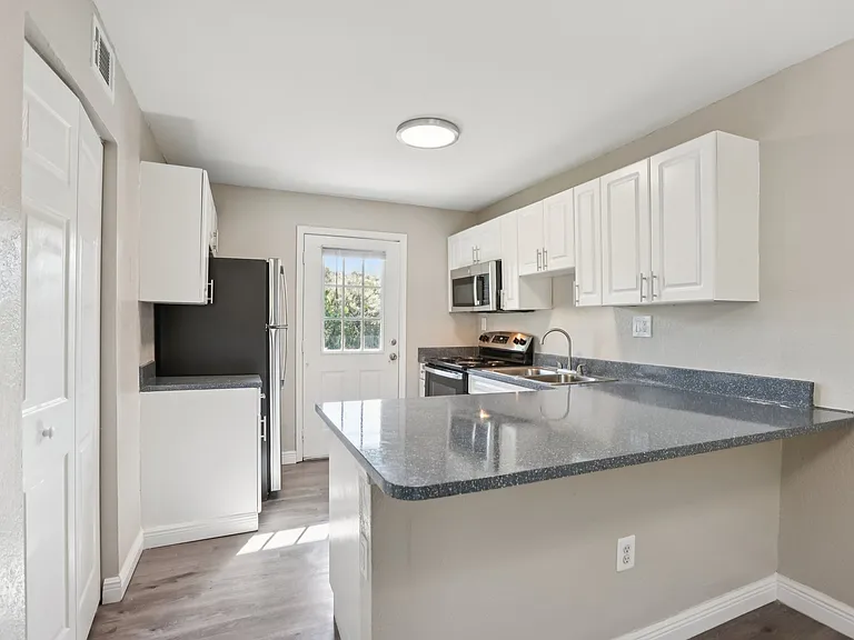 Serenity Lake Apartments — Photo 86