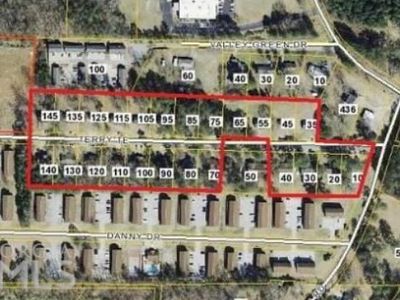 10 Terry Ter, Carrollton, GA, 30117