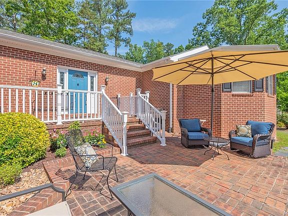 4th image of 18610 Goode Ln