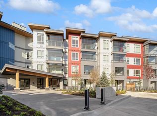 13788 76th Ave #223, Surrey, BC V3W 2T3